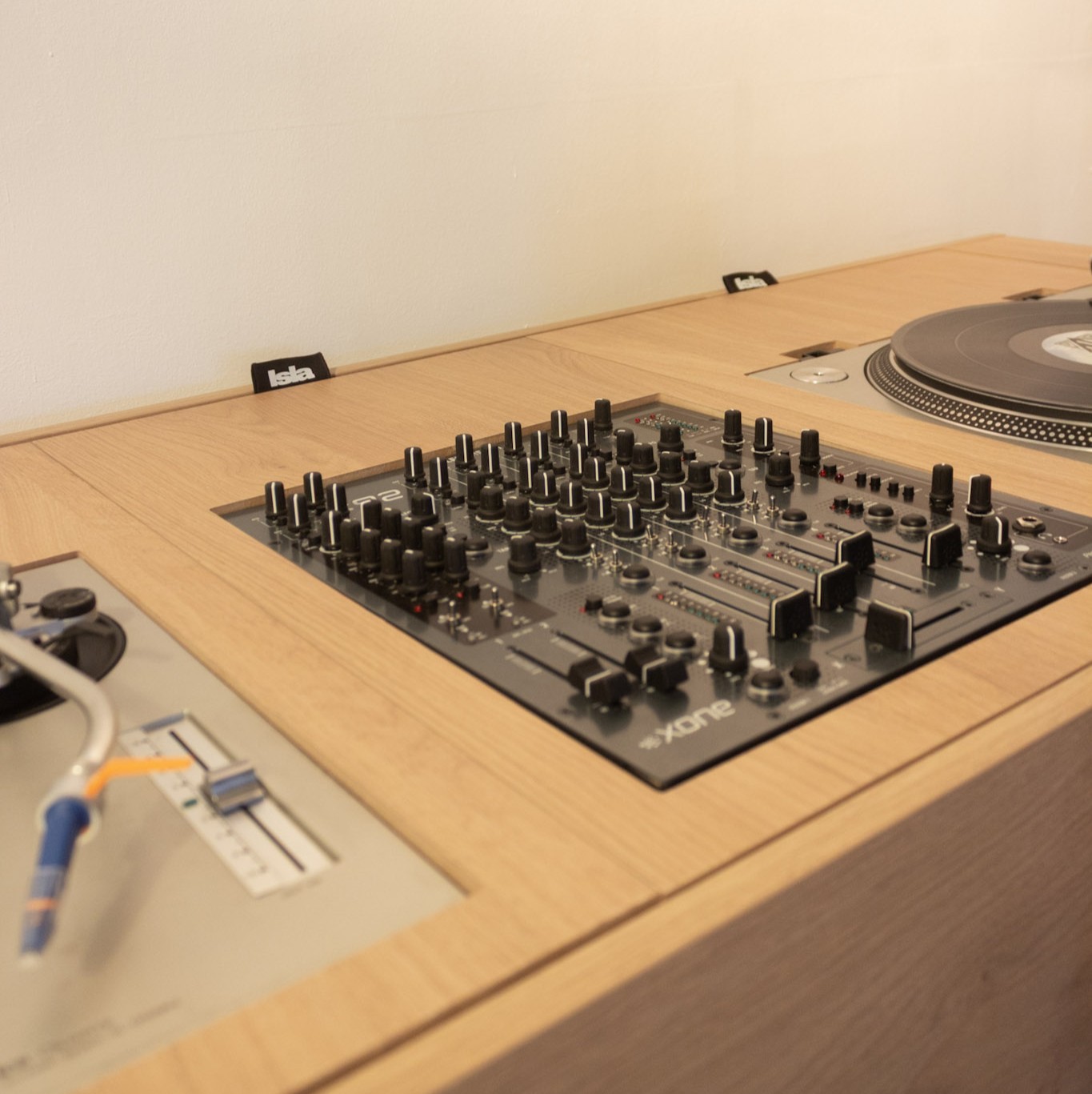 Isla DJ Comfort