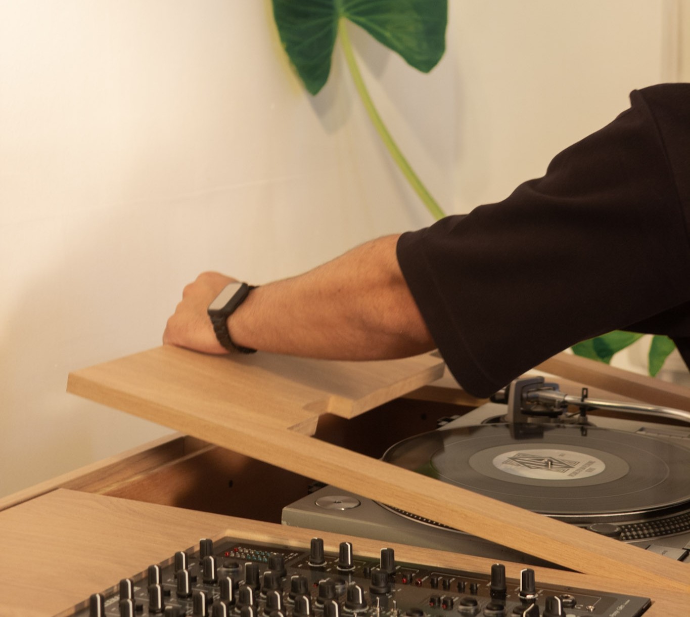 Isla DJ Comfort