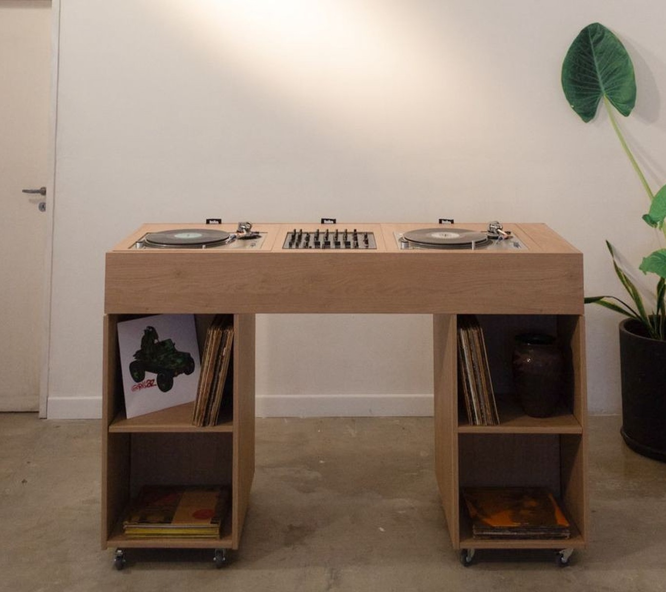 Isla DJ Comfort